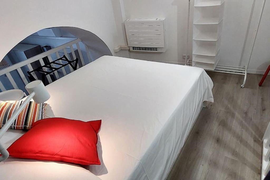 Dock33 - Comfort Loft In Catania Center Exterior photo
