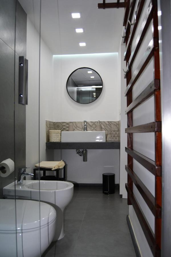 Dock33 - Comfort Loft In Catania Center Exterior photo